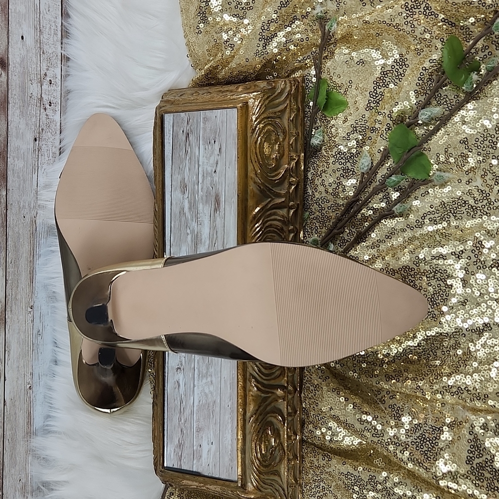 NWOT, Annie, Tri-color gold shoes size 7M - Picture 7 of 11